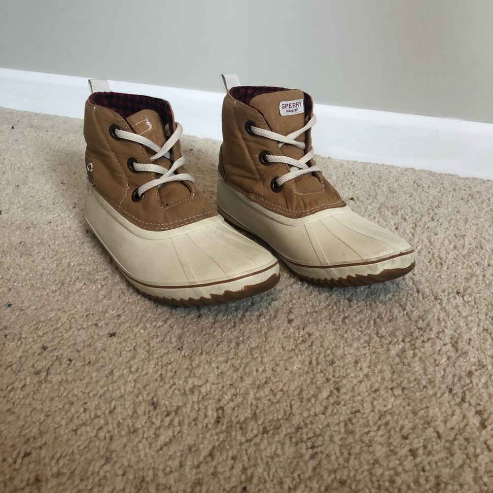 Women’s Sperry Boots
